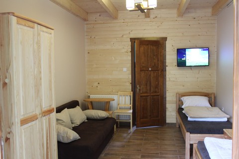 <br />
<b>Warning</b>:  Undefined property: stdClass::$title in <b>/var/www/clients/client2/web6/web/modules/mod_uk_pricetable/tmpl/default.php</b> on line <b>32</b><br />
